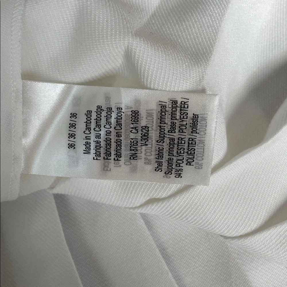 Lacoste Women's White Buttoned Tennis Skirt - Picture 5 of 6